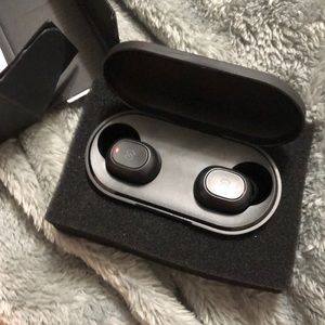 NEW & tested working SoundPEATS True Wirel…